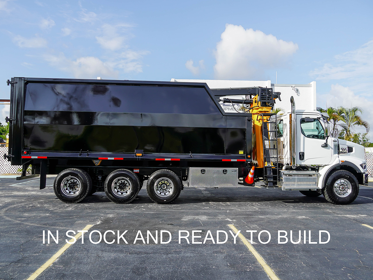 2025 47X WESTERN STAR - image 4 of 6