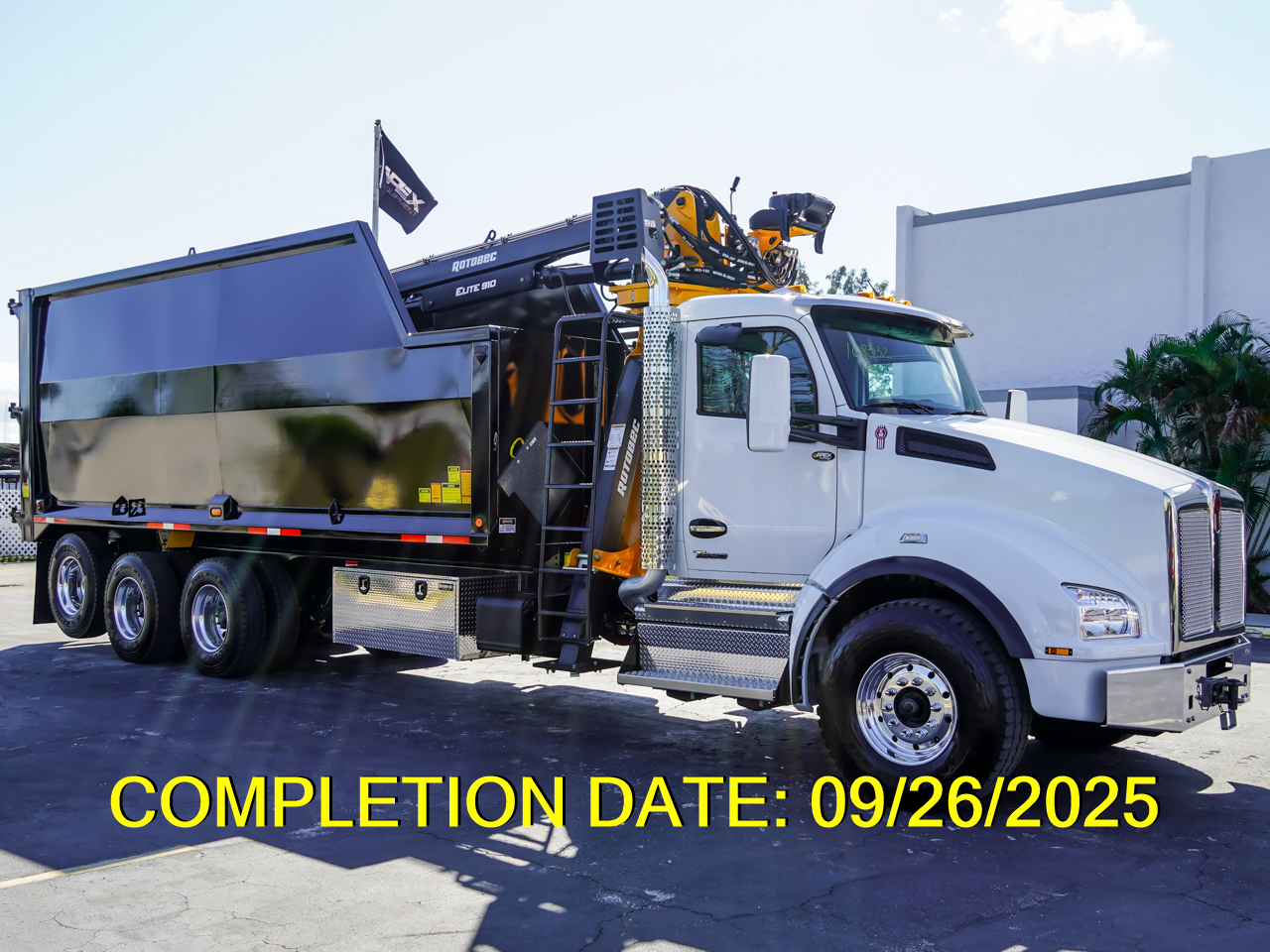 2025 KENWORTH T880 - image 1 of 6
