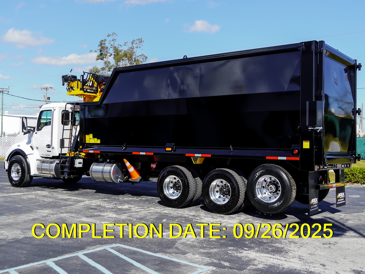 2025 KENWORTH T880 - image 6 of 6