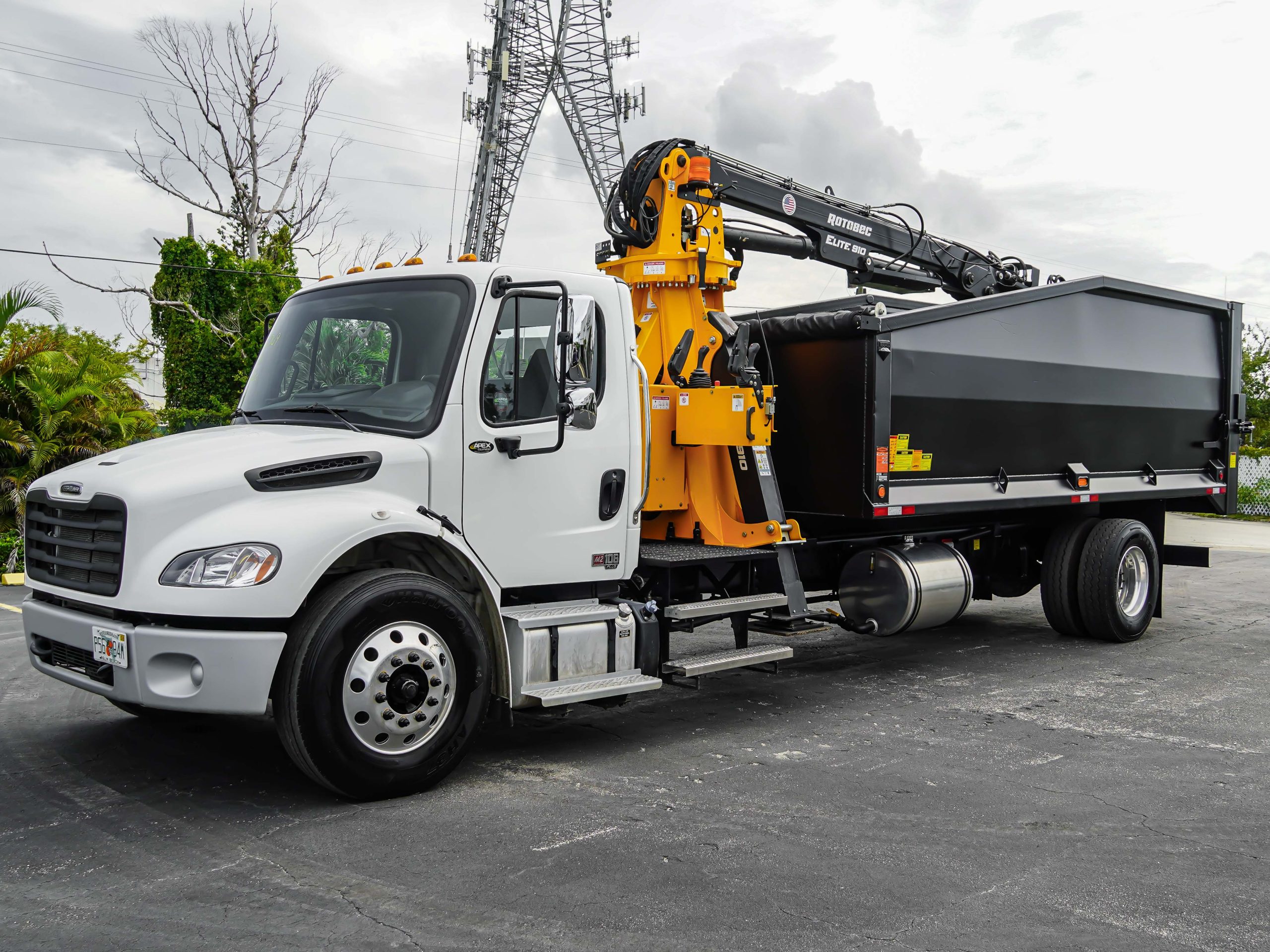 Freightliner Rotobec Load N Go Grapple Truck For Sale Freightliner Rotobec Load N Go Grapple Truck For Sale