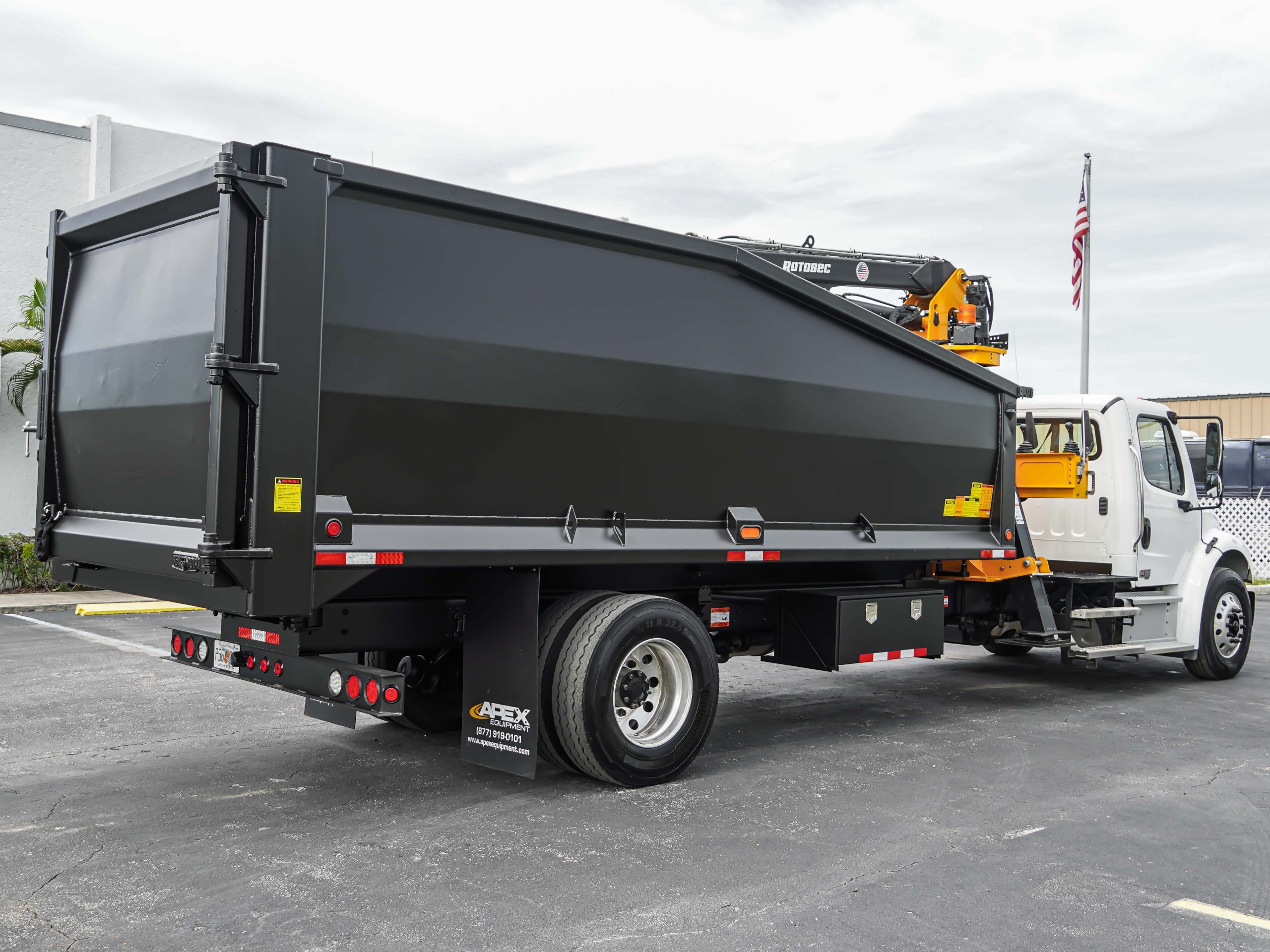 Freightliner Rotobec Load N Go Grapple Truck Freightliner Rotobec Load N Go Grapple Truck
