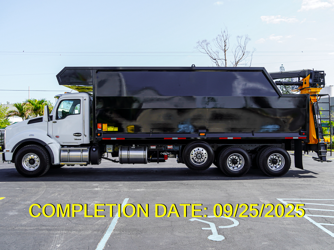 2025 KENWORTH T880 - image 6 of 6