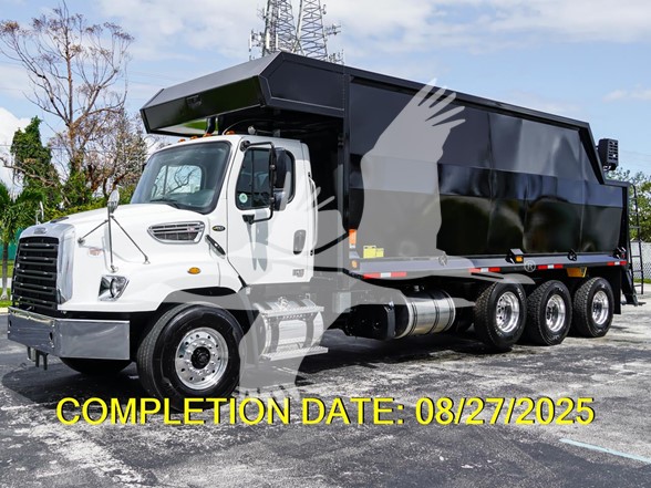 2026 114SD FREIGHTLINER - image 3 of 6