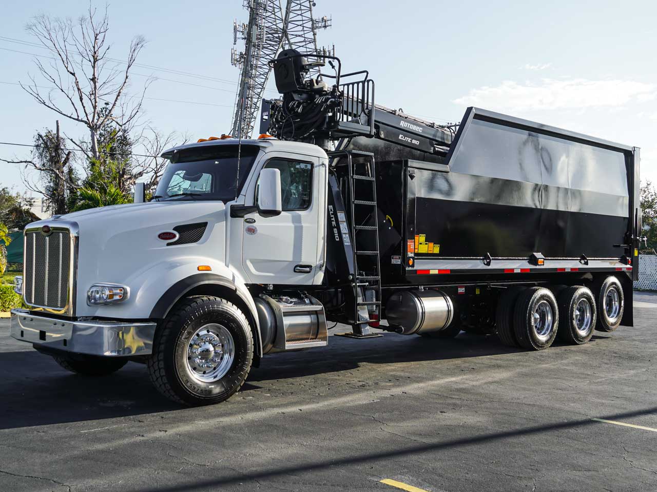 2026 PETERBILT 567 GRAPPLE TRUCK FOR SALE 2026 PETERBILT 567 GRAPPLE TRUCK FOR SALE - image 3 of 6