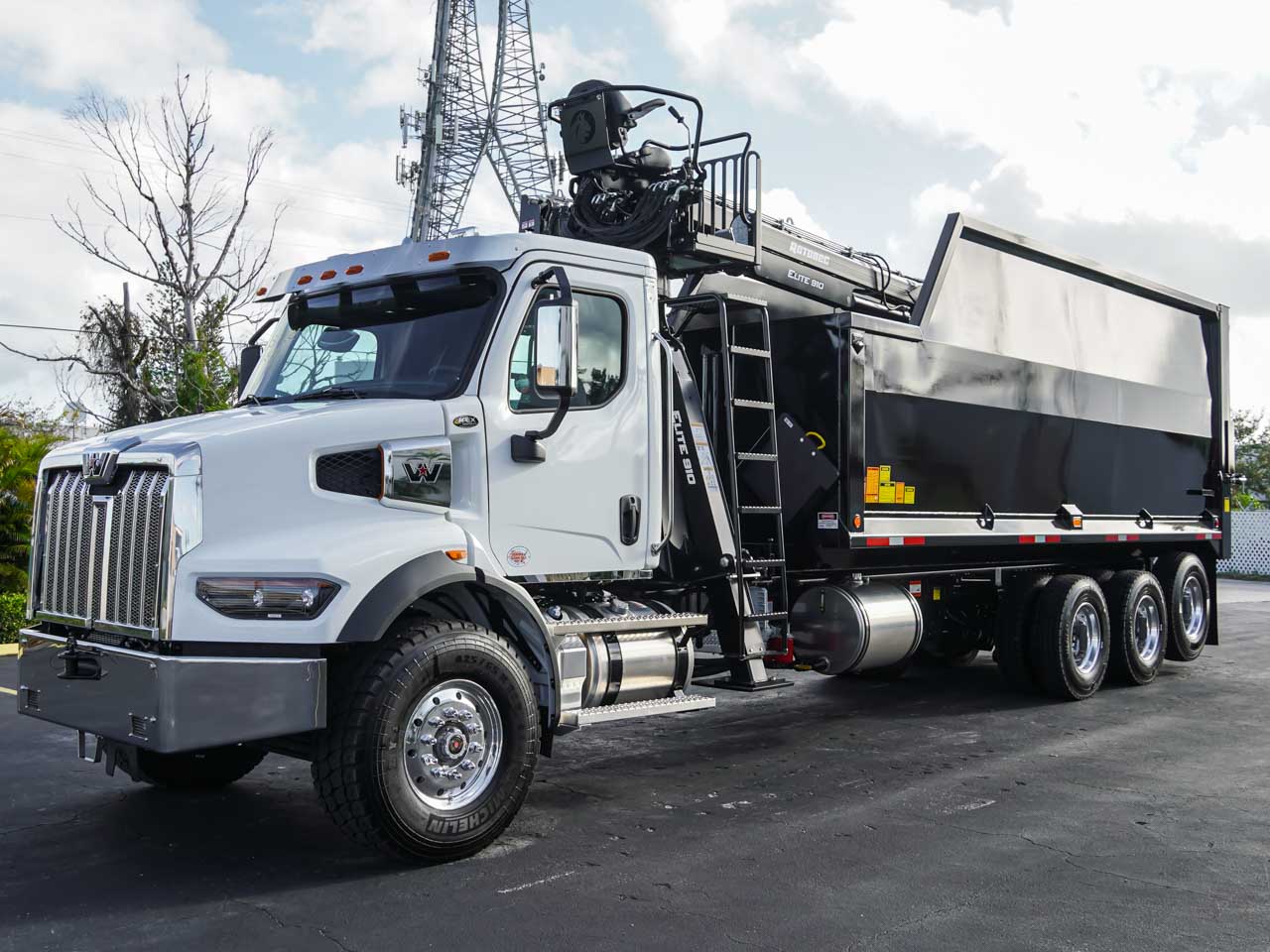 2026 47X WESTERN STAR GRAPPLE TRUCK FOR SALE 2026 47X WESTERN STAR GRAPPLE TRUCK FOR SALE - image 3 of 6