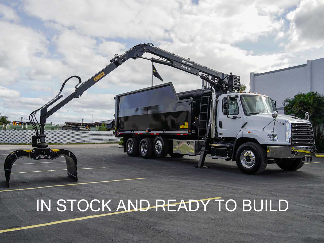 2026 FREIGHTLINER 114SD GRAPPLE TRUCK 2026 FREIGHTLINER 114SD GRAPPLE TRUCK - image 1 of 6