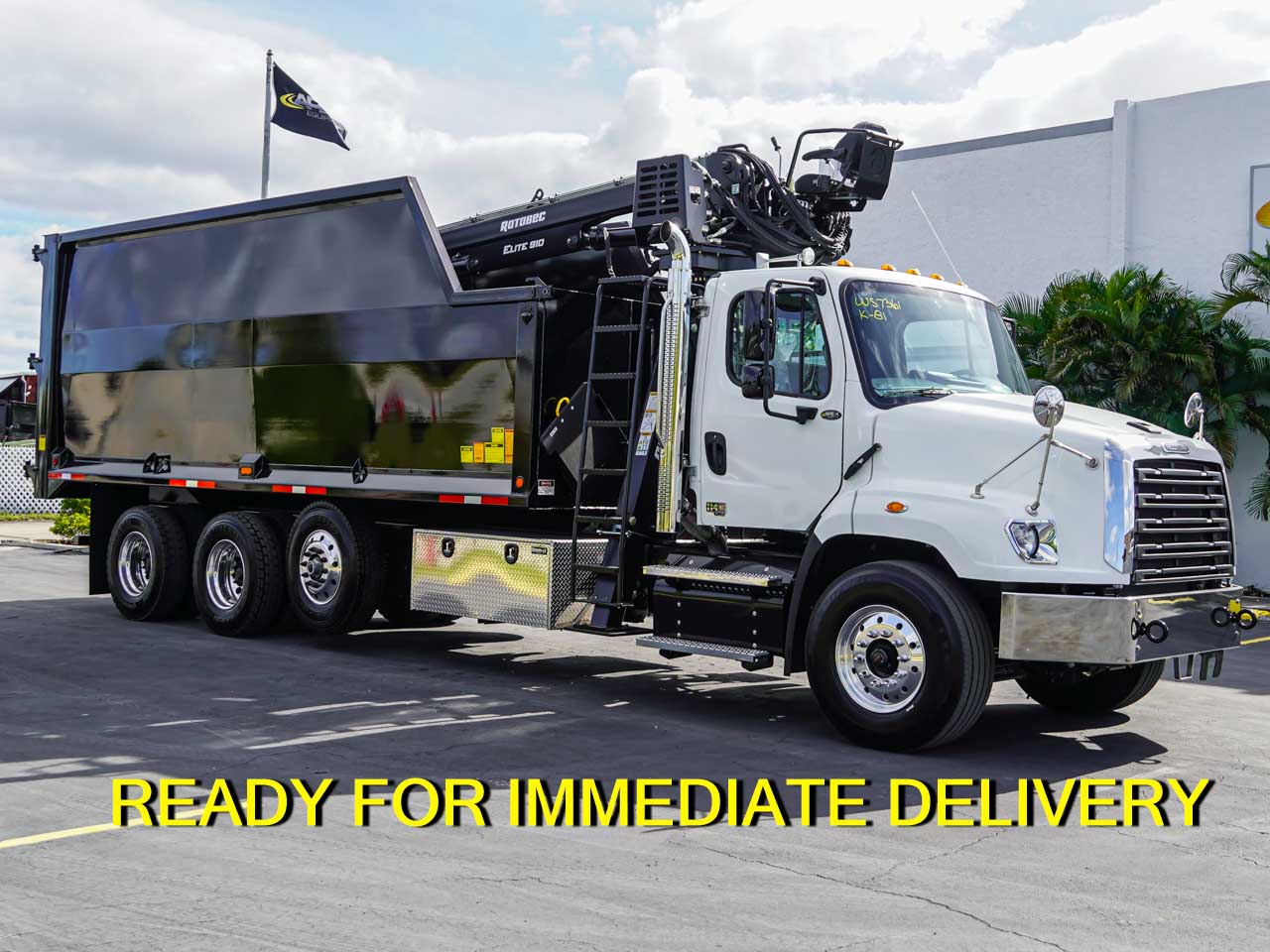 2027 FREIGHTLINER 114SD GRAPPLE TRUCK 2027 FREIGHTLINER 114SD GRAPPLE TRUCK - image 1 of 6