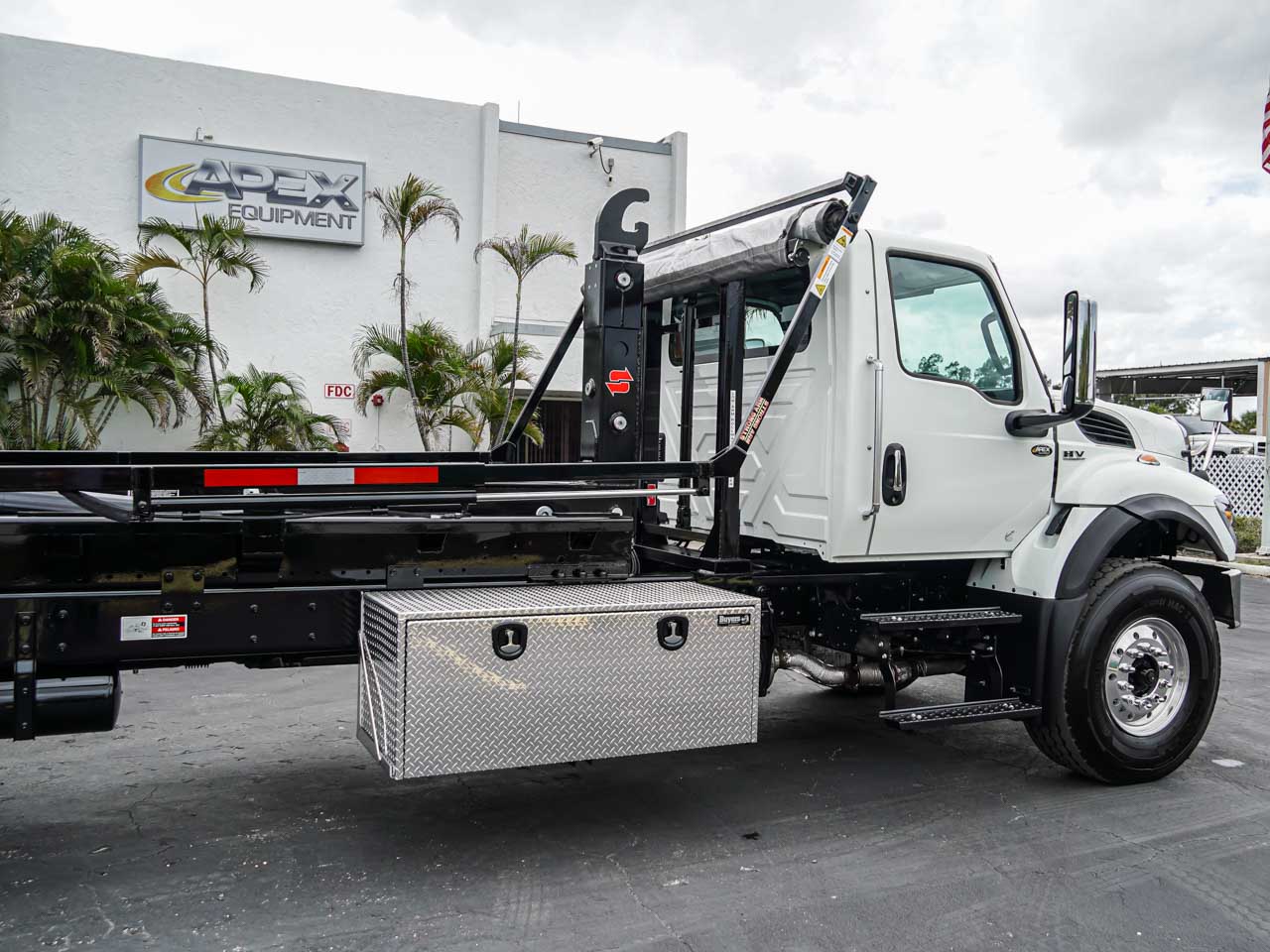 Hook Truck for Sale Hook Truck for Sale