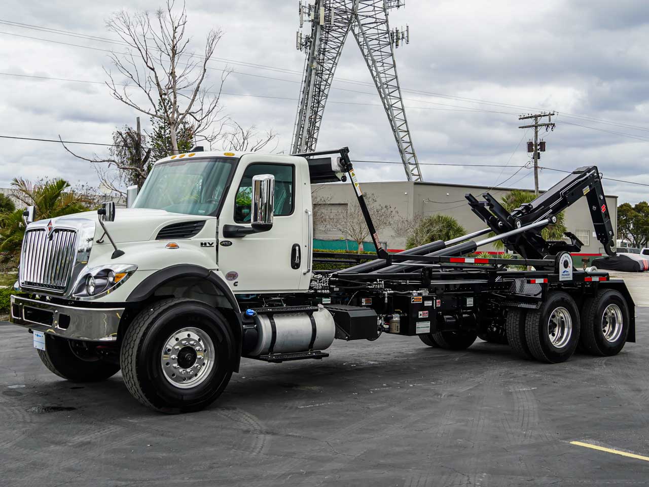 New International Swaploader Truck New International Swaploader Truck