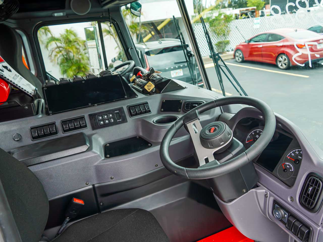 Swaploder Hooklift Truck for Sale Swaploder Hooklift Truck for Sale