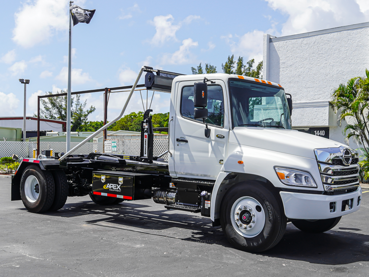 2026 HINO L7 HOOKLIFT TRUCK FOR SALE 2026 HINO L7 HOOKLIFT TRUCK FOR SALE - image 1 of 6