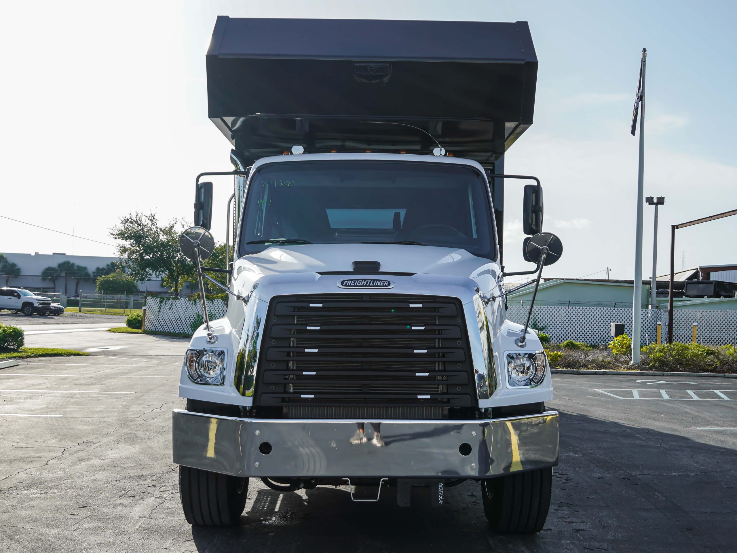 Rotobec Elite 910 Rear Load Grapple Truck for Sale Rotobec Elite 910 Rear Load Grapple Truck for Sale