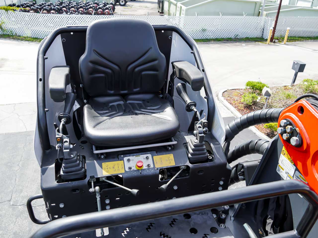 Brand New Freightliner 114SD Palfinger Rear Load Grapple Truck for Sale Brand New Freightliner 114SD Palfinger Rear Load Grapple Truck for Sale