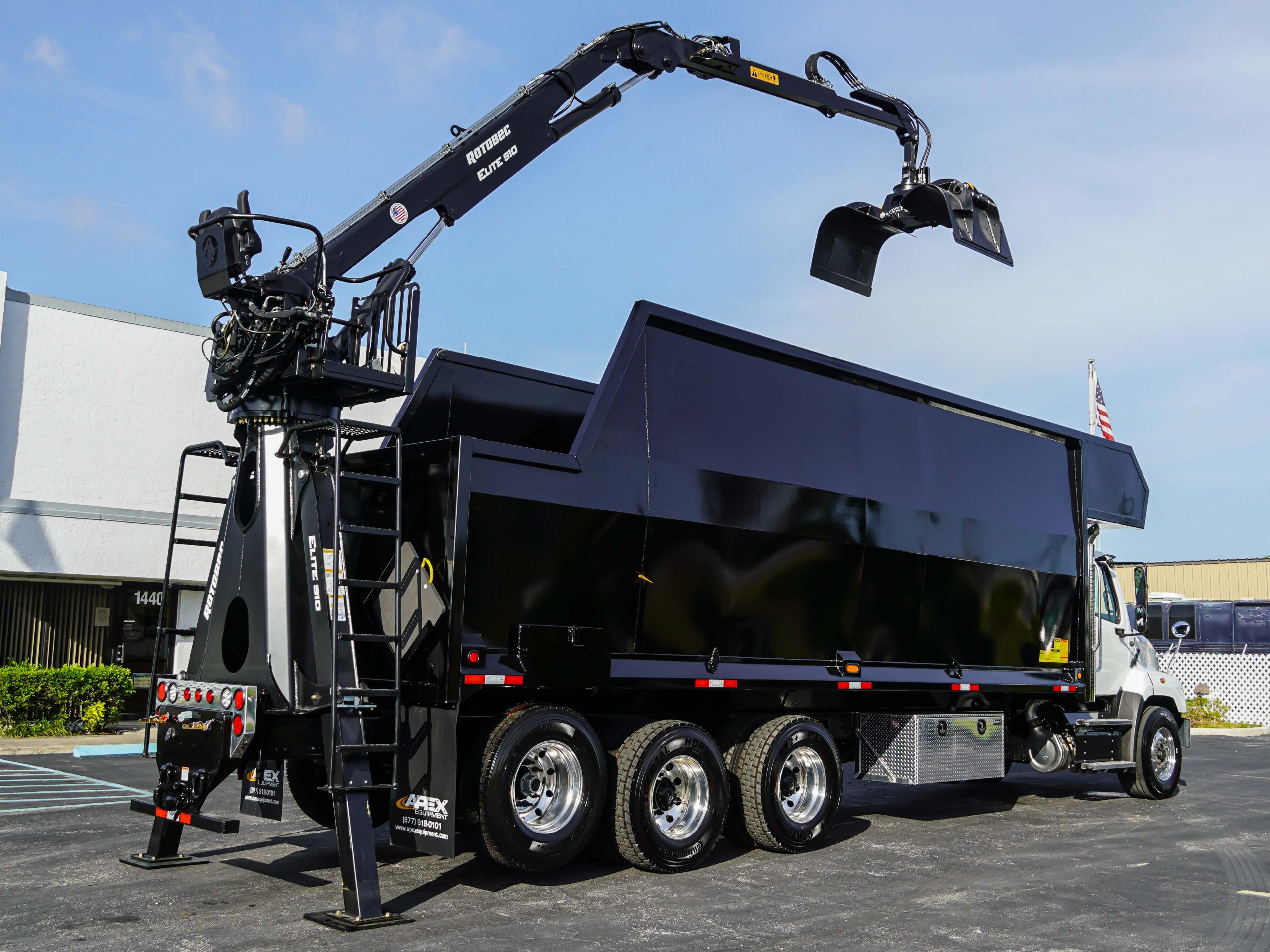 Knuckleboom Grapple Truck for Sale Knuckleboom Grapple Truck for Sale