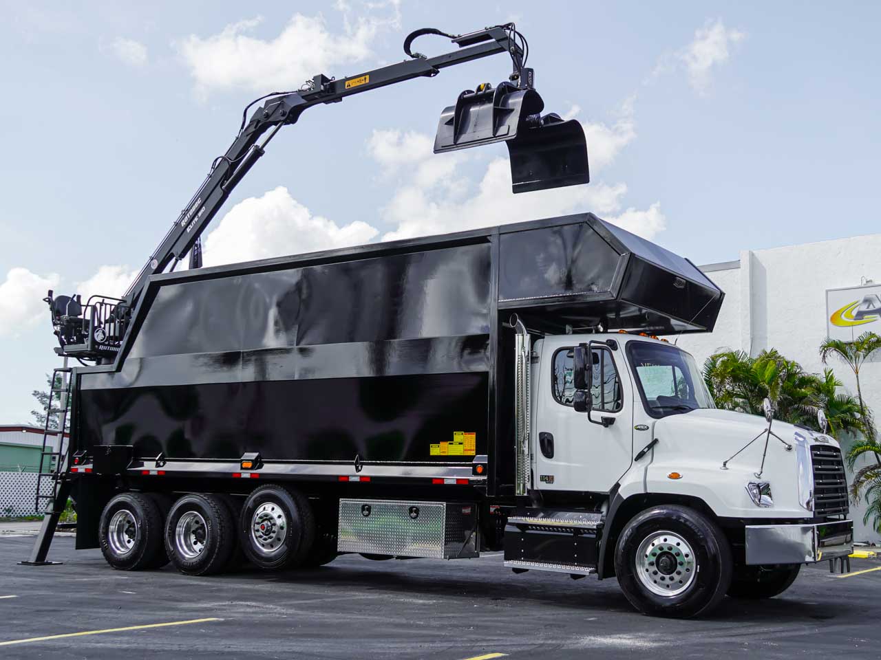 New Rotobec Elite 910 Grapple Truck for Sale New Rotobec Elite 910 Grapple Truck for Sale