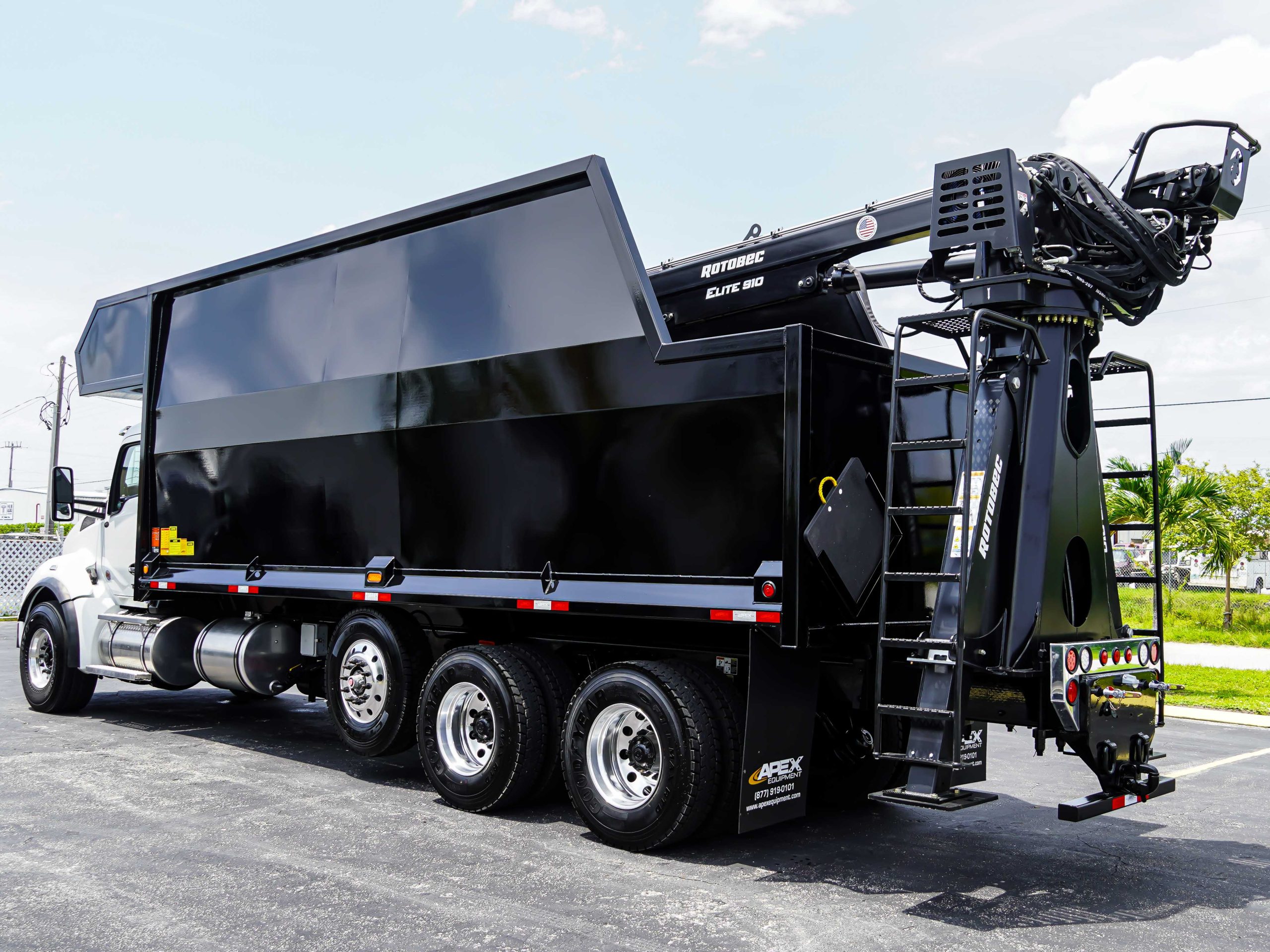 2027 KENWORTH T880 ROTOBEC GRAPPLE TRUCK 2027 KENWORTH T880 ROTOBEC GRAPPLE TRUCK - image 4 of 6