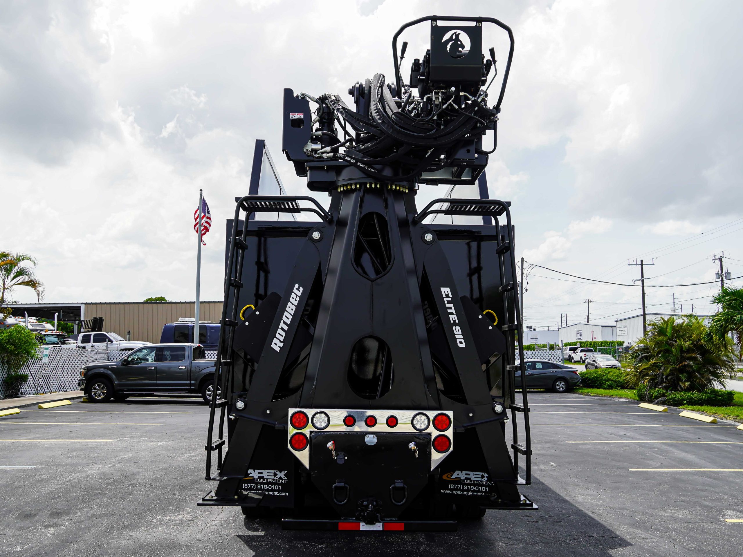 Rotobec Elite 910 Rear Load Grapple Truck for Sale Rotobec Elite 910 Rear Load Grapple Truck for Sale