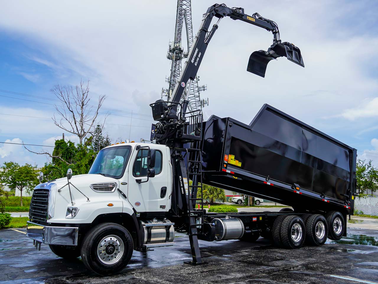 Apex Grapple Truck for Sale Apex Grapple Truck for Sale