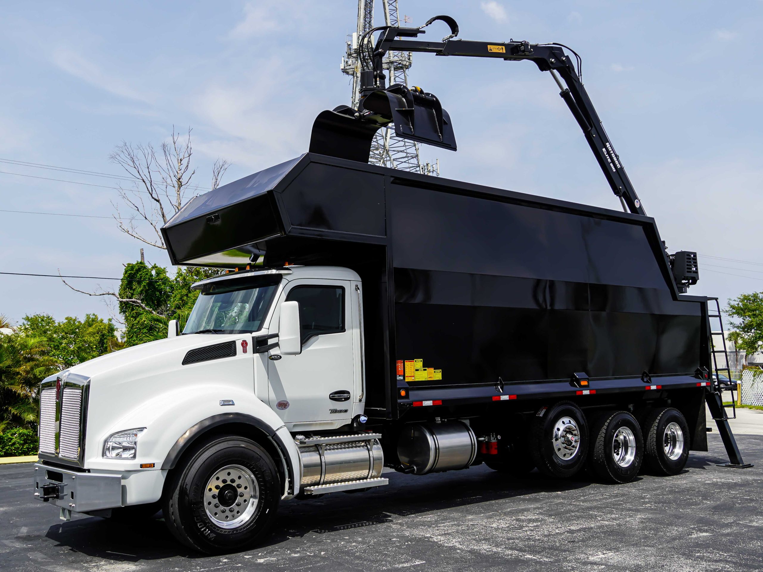 Rear Load Grapple Truck for Sale Rear Load Grapple Truck for Sale