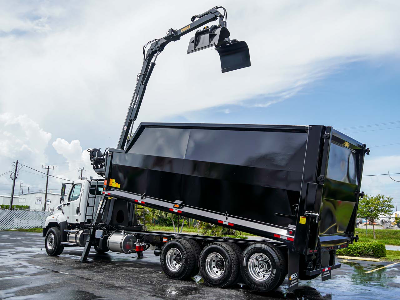 Grapple Truck at Apex Equipment Grapple Truck at Apex Equipment