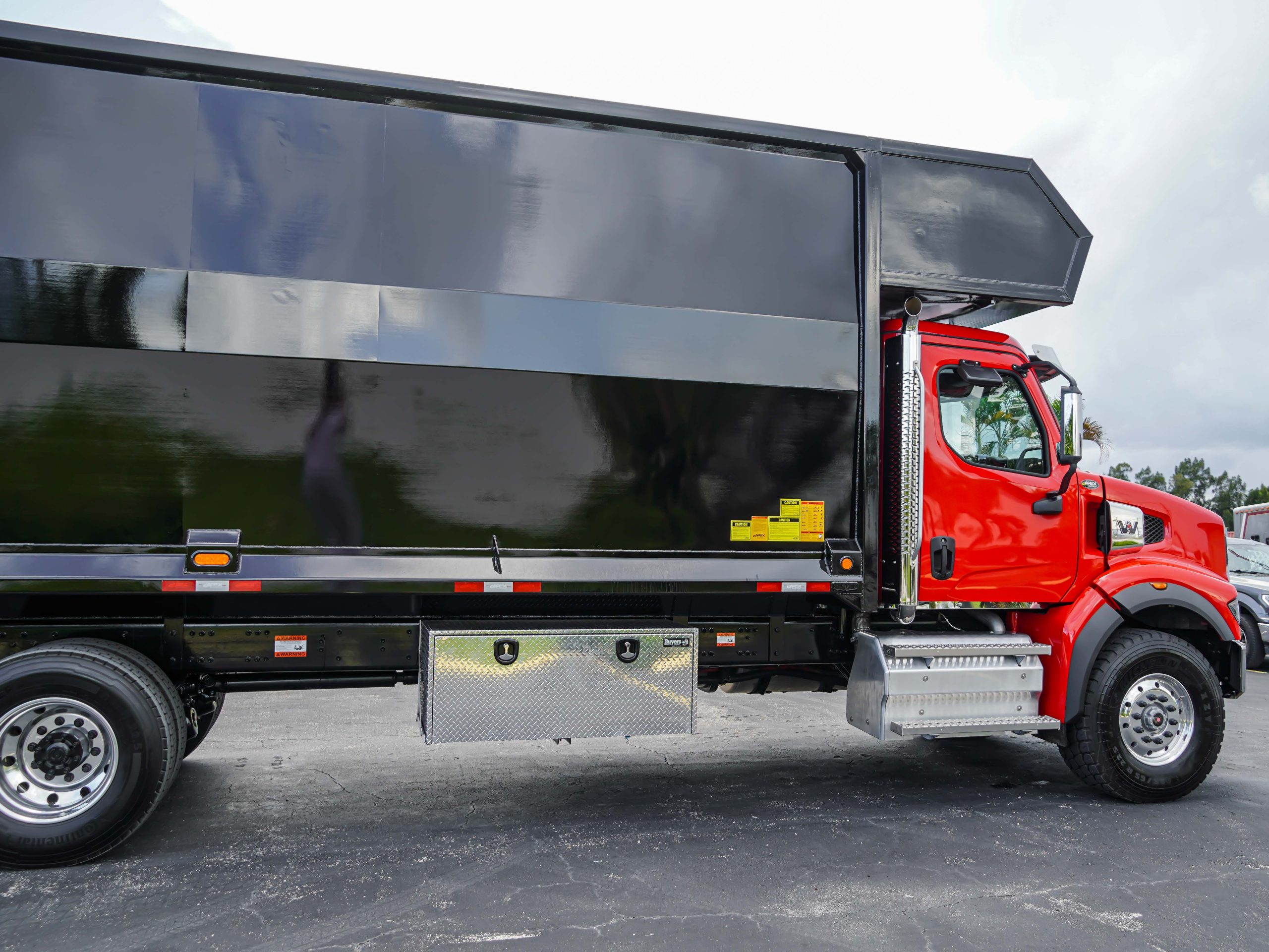 2026 Western Star Palfinger Eplsilon M13A Grapple Truck for Sale 2026 Western Star Palfinger Eplsilon M13A Grapple Truck for Sale