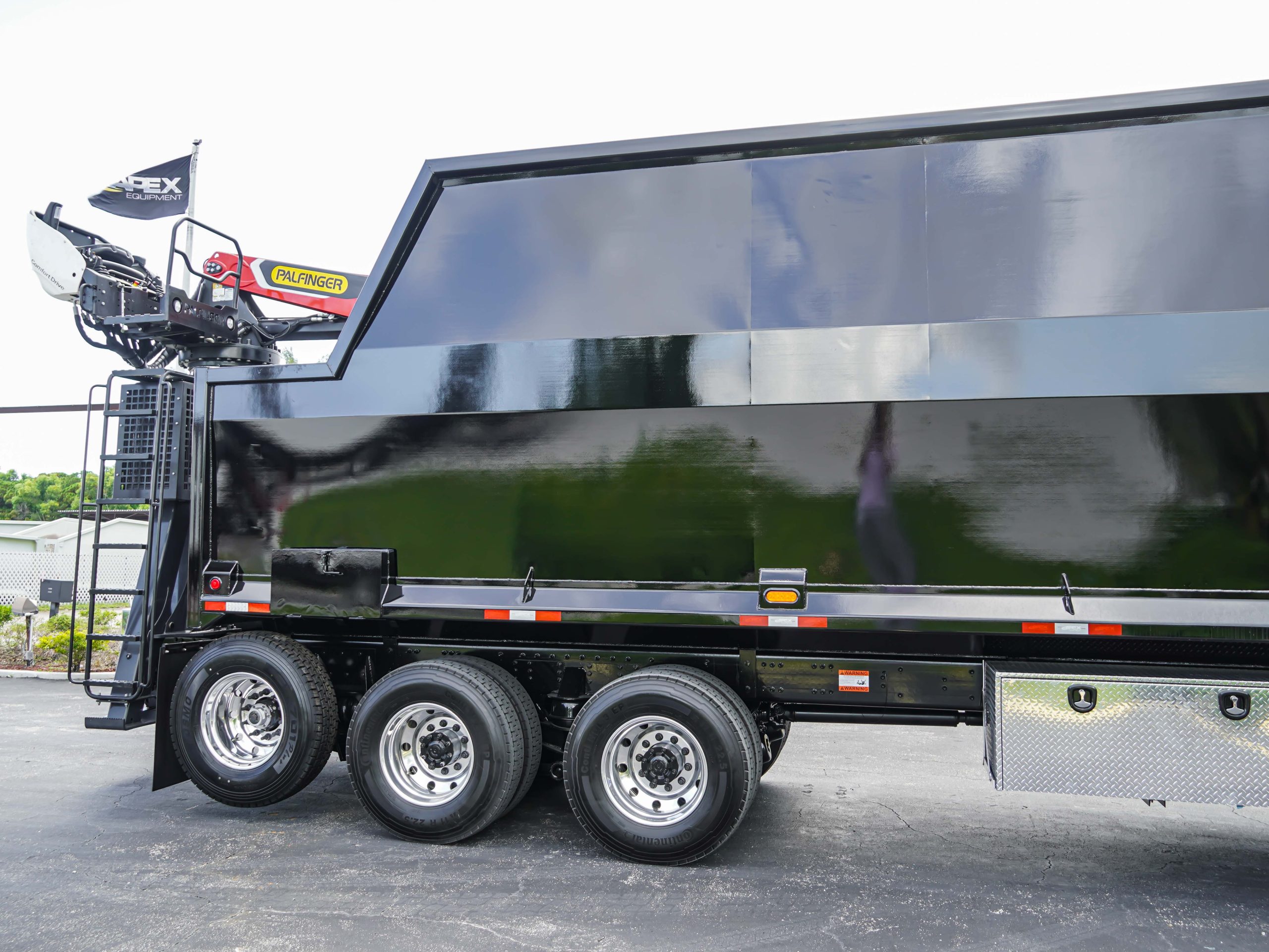 New 2026 Western Star 47X Palfinger M13A Grapple Truck for Sale New 2026 Western Star 47X Palfinger M13A Grapple Truck for Sale