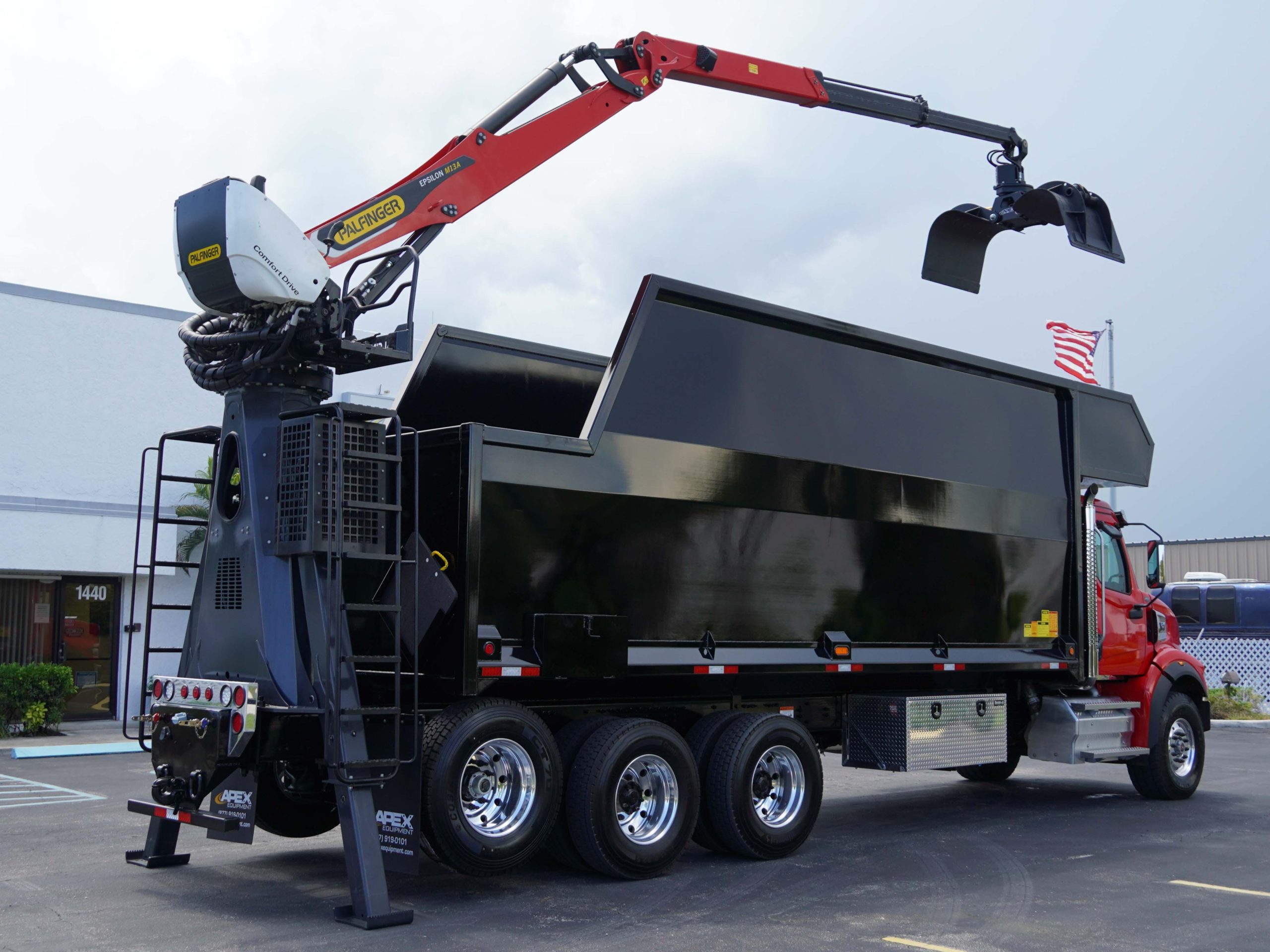 New 2026 Western Star M13A Grapple Truck for Sale New 2026 Western Star M13A Grapple Truck for Sale