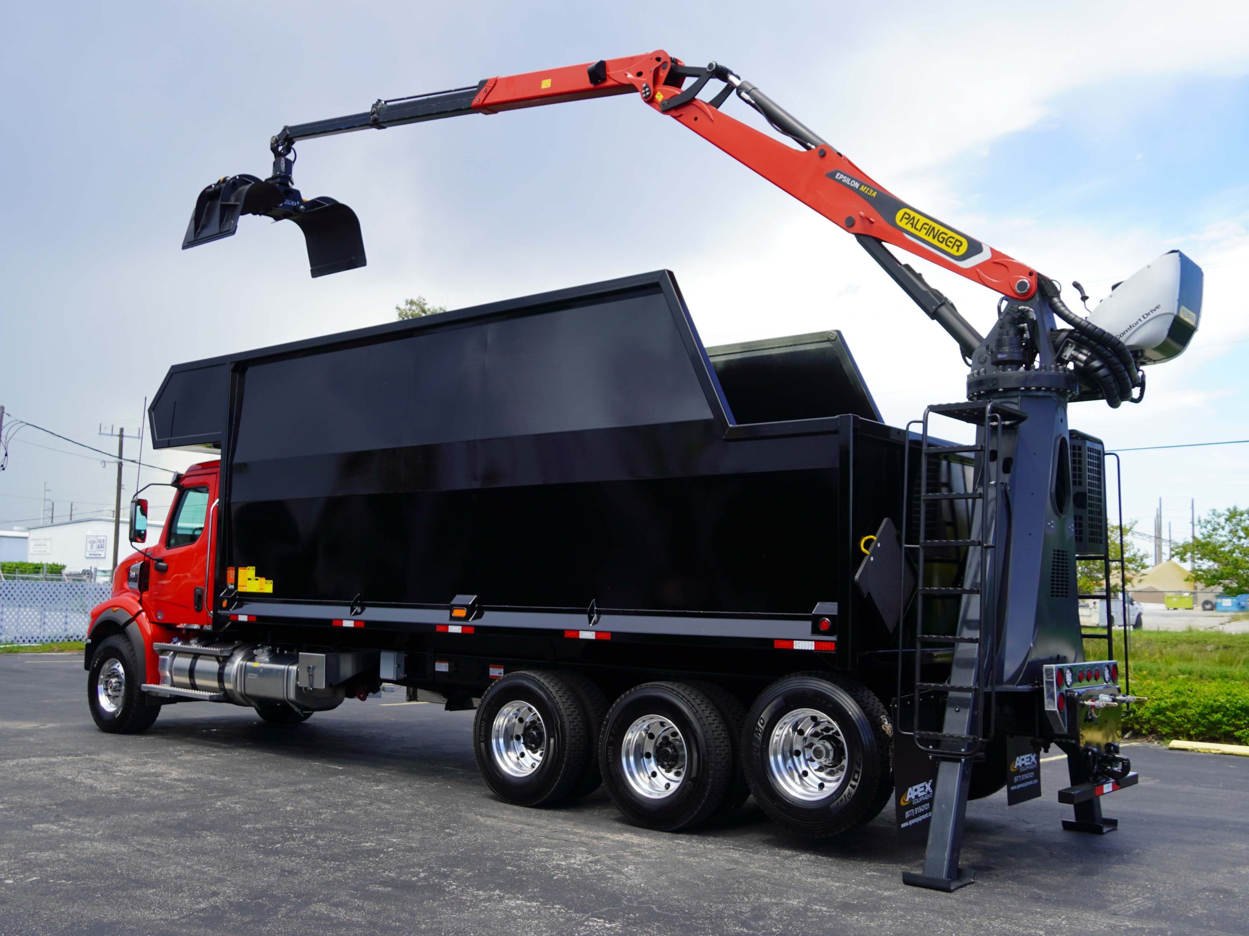 Western Star 47X Palfinger Eplsilon Grapple Truck for Sale Western Star 47X Palfinger Eplsilon Grapple Truck for Sale