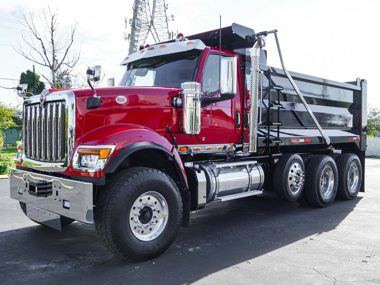 2026 INTERNATIONAL HX520 DUMP TRUCK FOR SALE 2026 INTERNATIONAL HX520 DUMP TRUCK FOR SALE - image 2 of 4