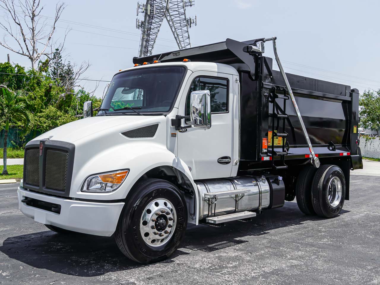 2026 KENWORTH T280 DUMP TRUCK FOR SALE 2026 KENWORTH T280 DUMP TRUCK FOR SALE - image 2 of 6