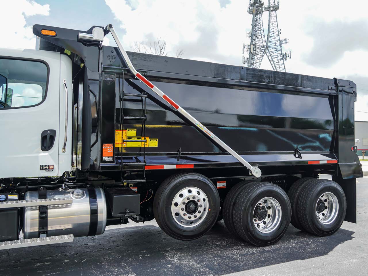 New Freightliner Dump Truck New Freightliner Dump Truck